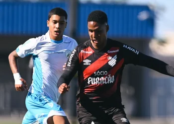 Athletico alcança marca histórica em reviravolta na Copa Paraná