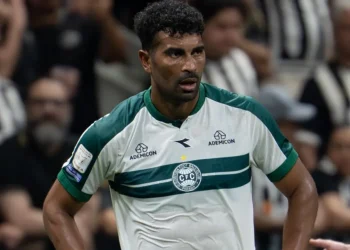 Coritiba vive pior sequência no Brasileirão, mas Seabra surpreende: “Muito otimismo”