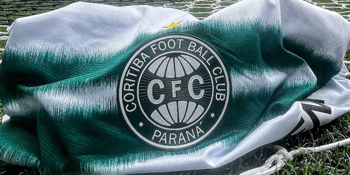 Coritiba confirma mudança de data do jogo contra o Vitória; veja a agenda do Coxa