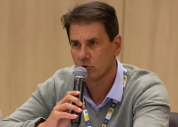 Coritiba ainda não buscou jogadores para renovar contratos para 2027, admite dirigente