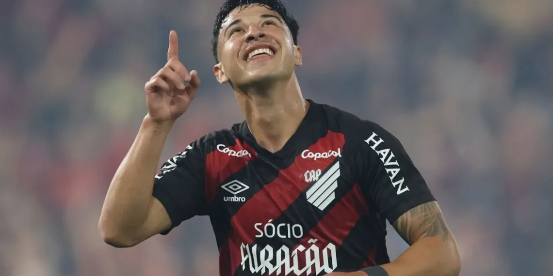 Esquivel, destaque do Athletico, atrai interesses e vira alvo de clubes da Alemanha e Itália