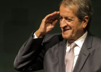 PL, partido de Flávio, reconhece vitória de Lula nas eleições